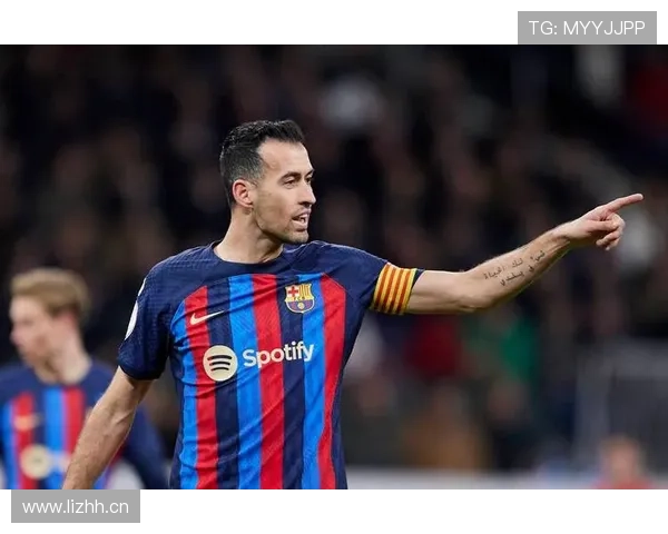 罗德里与布斯克茨中场掌控力及战术角色对比分析