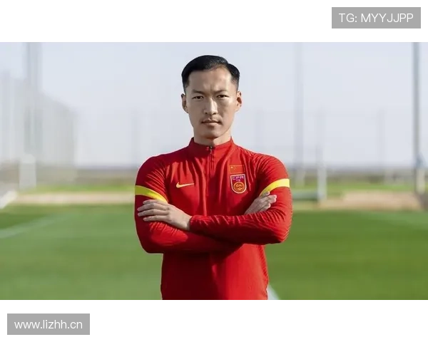 吴曦中场风格稳健，攻防转换表现持续提升