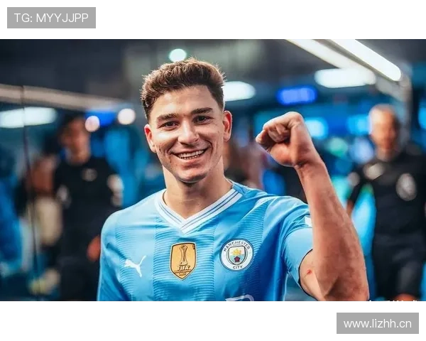 阿尔瓦雷斯训练完直接去夜店蹦到凌晨？